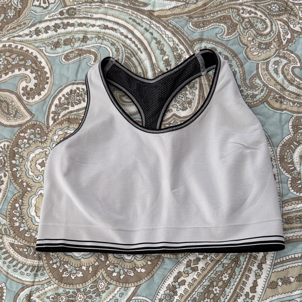 Jockey Black Sports Bra with Racerback Design - Picture 3 of 3